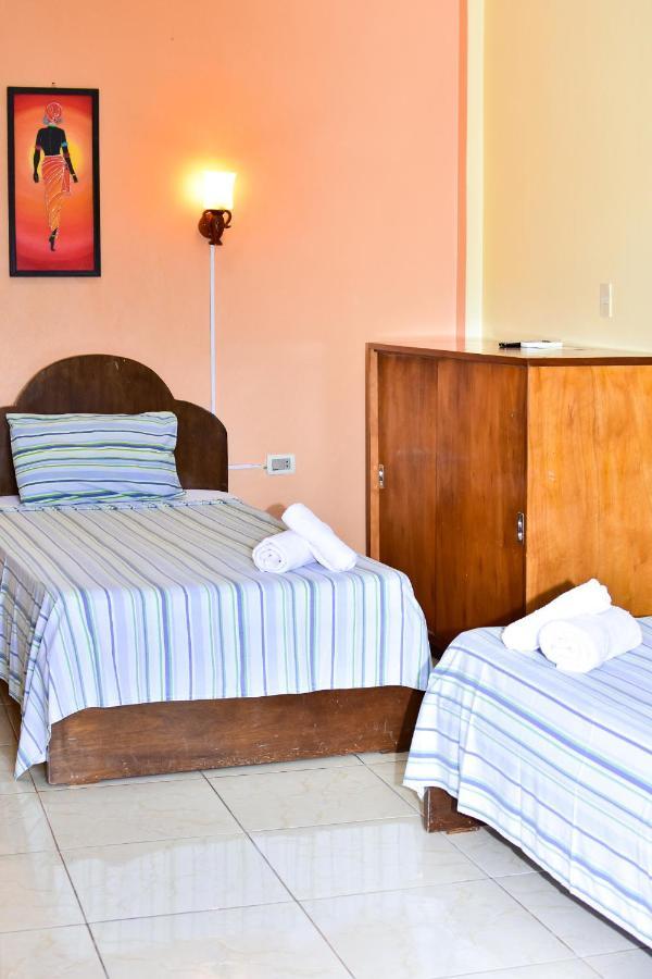 Palmas Park Hotel Y Restaurant Obligado 외부 사진