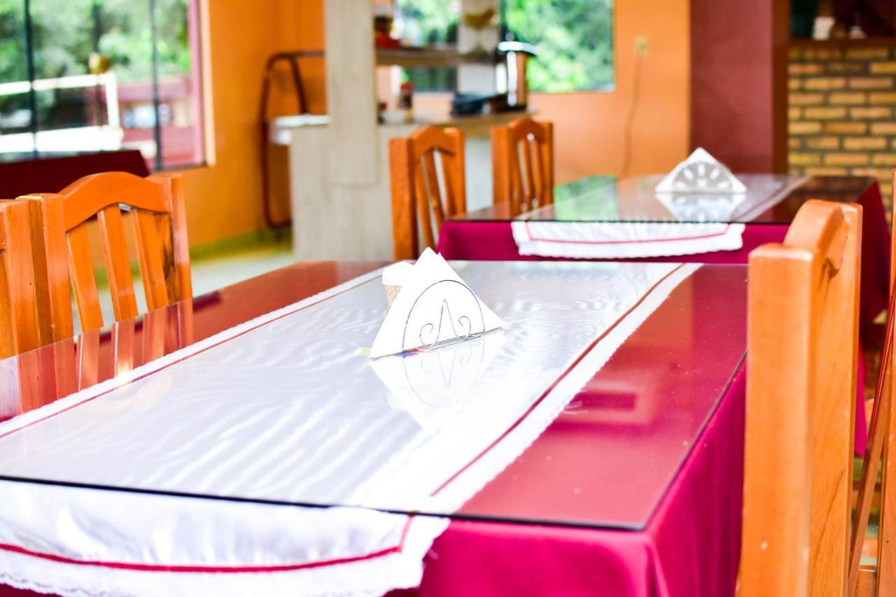 Palmas Park Hotel Y Restaurant Obligado 외부 사진